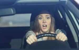 Apps imprescindibles para aprender a conducir con confianza