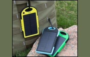 Carga tu teléfono móvil con energía solar