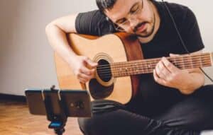 La Magia de la Guitarra al Alcance de tus Manos