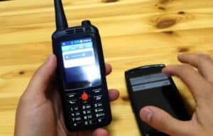 Utiliza tu móvil como walkie talkie