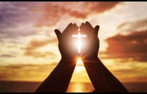 Conecta tu fe con música católica