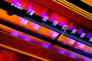 Radio: Emoción en Cada Sintonía