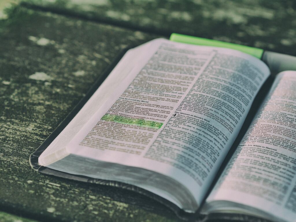 Aplicaciones para Leer la Biblia en tu Móvil